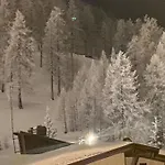 Daire Facing The Sestriere Slopes Borgata Sestriere
