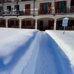 Facing The Sestriere Slopes Daire Borgata Sestriere