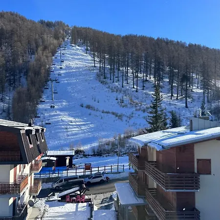 Facing The Sestriere Slopes Daire