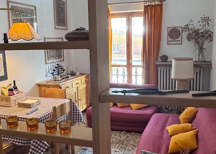 Facing The Sestriere Slopes Daire *